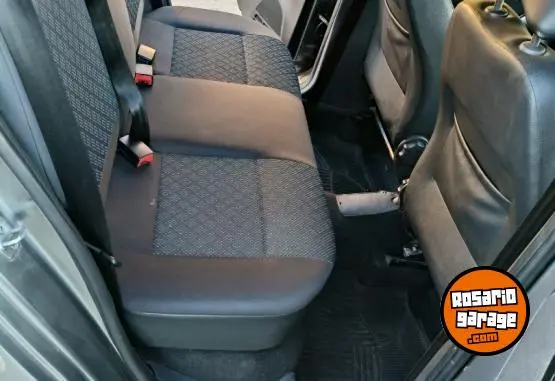 Volkswagen Suran  2015 - foto 5