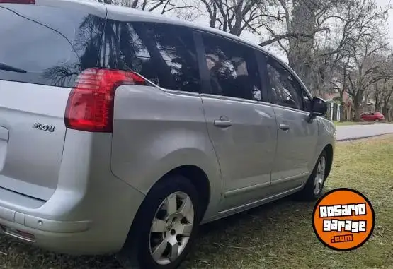 Peugeot 5008  2014 - foto 1