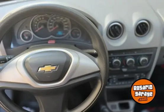 Chevrolet Prisma  2011 - foto 2
