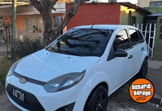 Ford Fiesta  2011 - foto 1