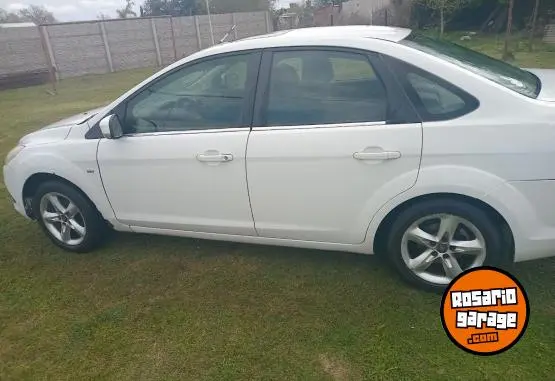 Ford Focus 2.0  2010 - foto 4
