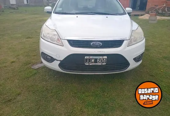 Ford Focus 2.0  2010 - foto 5