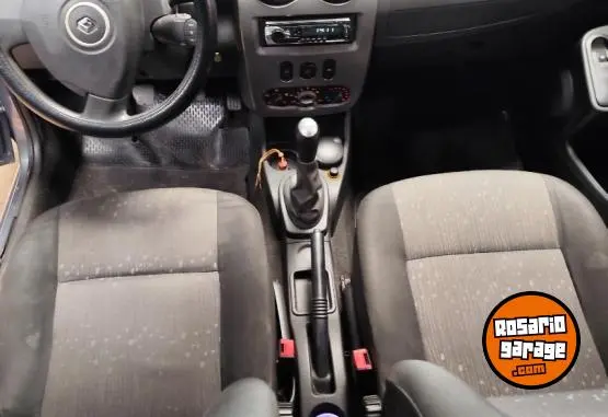Renault Logan  2010 - foto 5