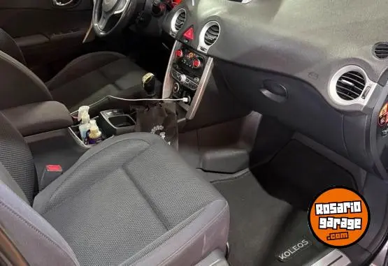 Renault Koleos 2.5 Dynamique 4X4  2011 - foto 4