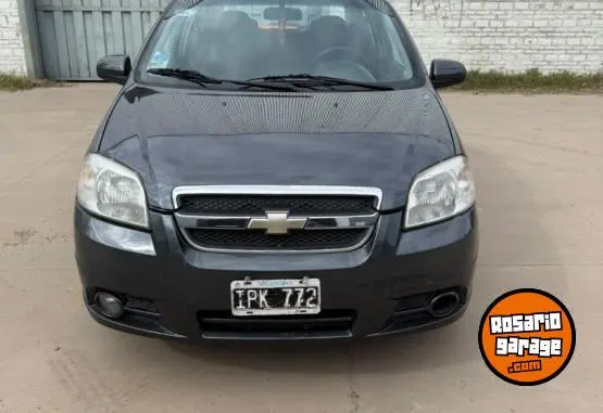 Chevrolet Aveo  2010 - foto 1