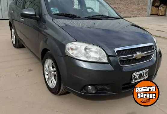 Chevrolet Aveo  2010 - foto 5