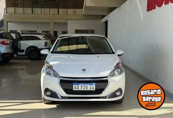 Peugeot 208 Allure  2019 - foto 2