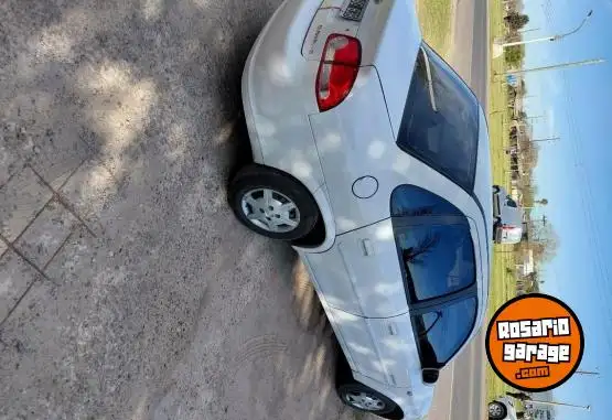 Chevrolet Corsa  2012 - foto 4