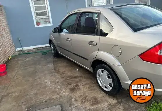 Ford Fiesta Max Ambiente 1.6  2006 - foto 1