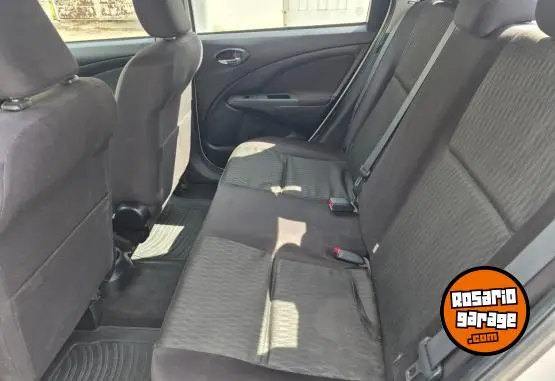 Toyota Etios Xs Sedan  2016 - foto 4