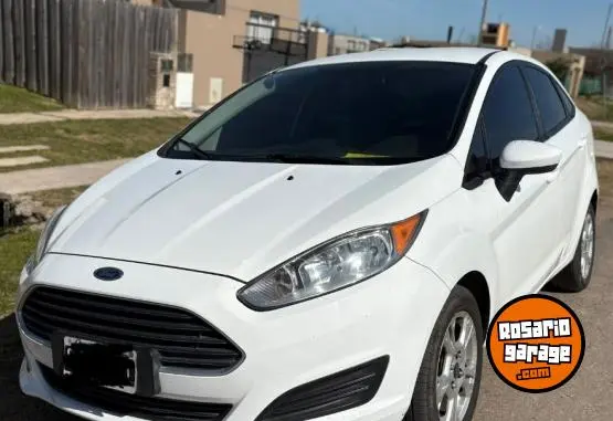 Ford Fiesta Kinetic  2014 - foto 1
