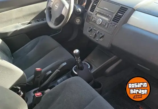 Nissan Tiida  2013 - foto 4