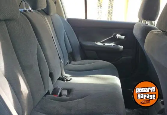 Nissan Tiida  2013 - foto 5