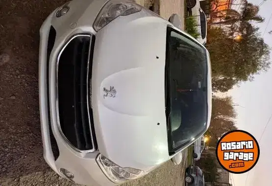Peugeot 208 Touch  2016 - foto 1