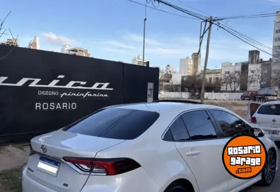 Toyota Corolla  2023 - foto 1