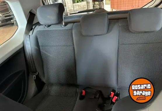 Volkswagen Up High 1.0 Mpi  2016 - foto 5