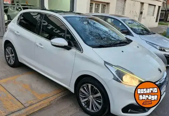 Peugeot 208  2017 - foto 1
