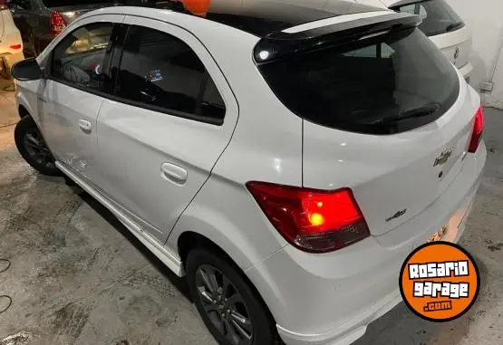 Chevrolet Onix  2016 - foto 2