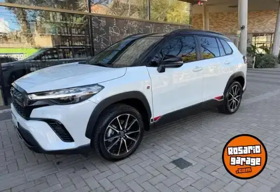 Toyota Corolla Cross Gr  2025 - foto 1