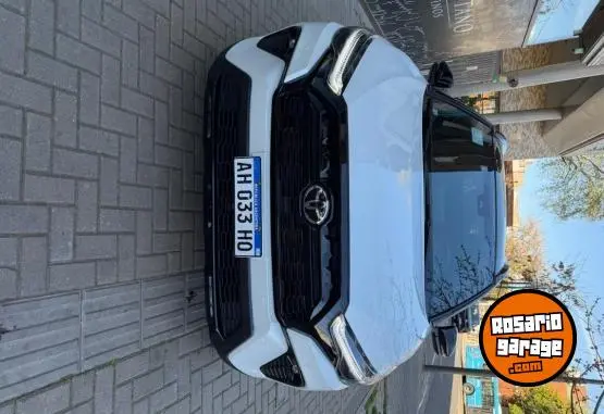 Toyota Corolla Cross Gr  2025 - foto 5