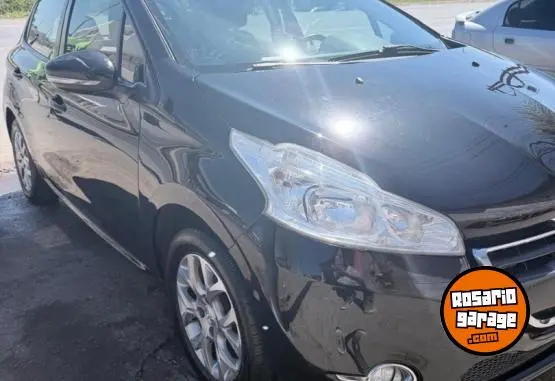 Peugeot 208 Allure 1.6  2014 - foto 2