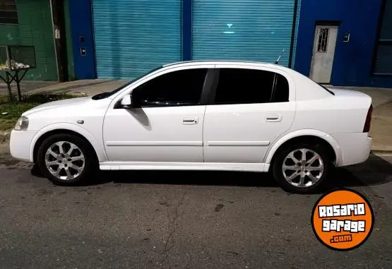 Chevrolet Astra Gls  2011 - foto 2