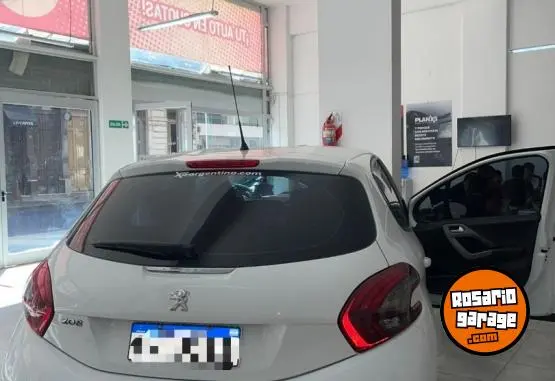 Peugeot 208 Active  2019 - foto 2