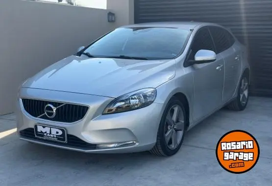Volvo V40  2017 - foto 2