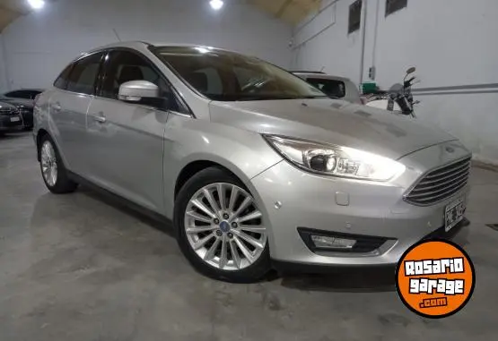 Ford Focus  2016 - foto 1