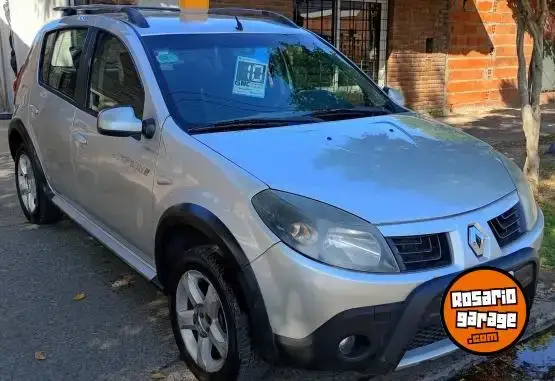Renault Sandero  2010 - foto 1