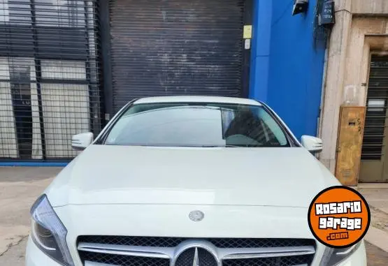 Mercedes-Benz A200  2014 - foto 1