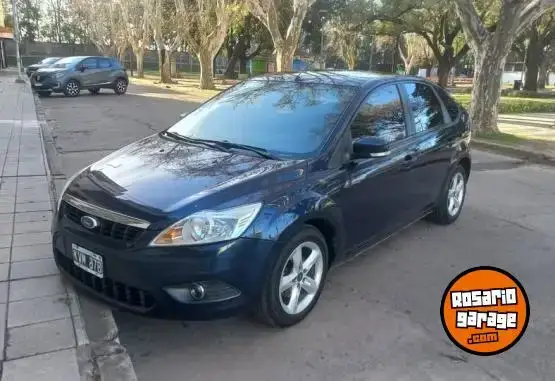Ford Focus Trend 1.6l Nafta 2012 - foto 1