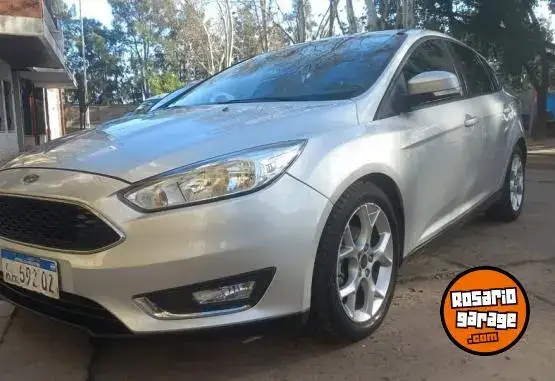 Ford Focus 5p 2.0 At Se Plus 2016 - foto 1
