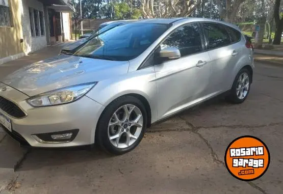 Ford Focus 5P 2.0 At Se Plus  2016 - foto 2