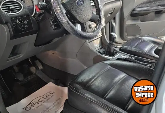 Ford Focus Ghia  2009 - foto 2