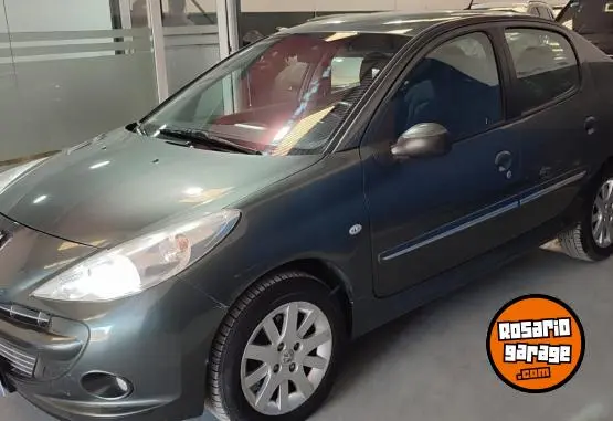 Peugeot 207 Compact 1.6 Xt Feline  2012 - foto 2