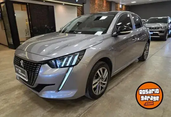 Peugeot 208 Feline 1.6L At 5P  2023 - foto 1