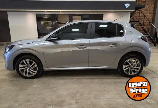 Peugeot 208 Feline 1.6L At 5P  2023 - foto 2