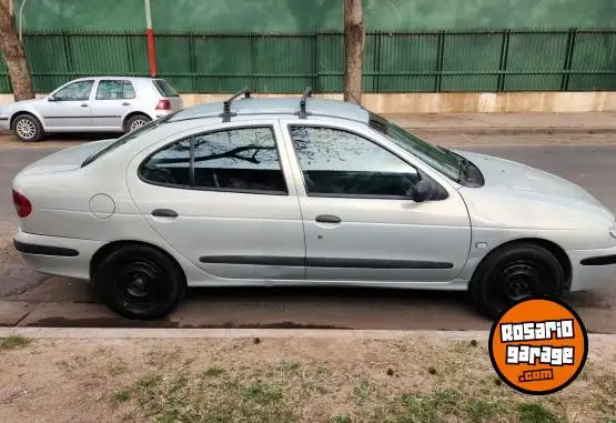 Renault Megane  2009 - foto 3