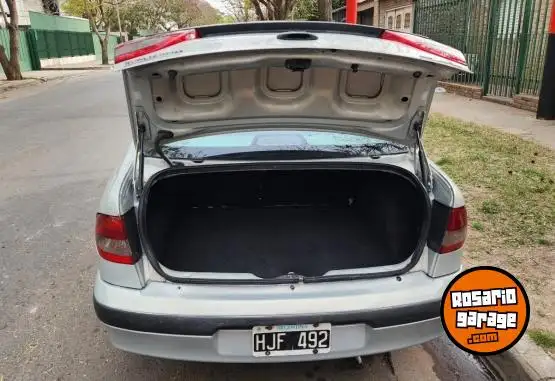 Renault Megane  2009 - foto 4