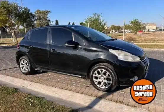 Peugeot 208  2016 - foto 1
