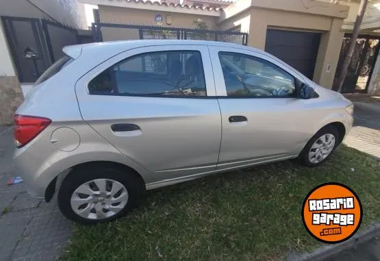 Chevrolet Onix Lt  2014 - foto 4