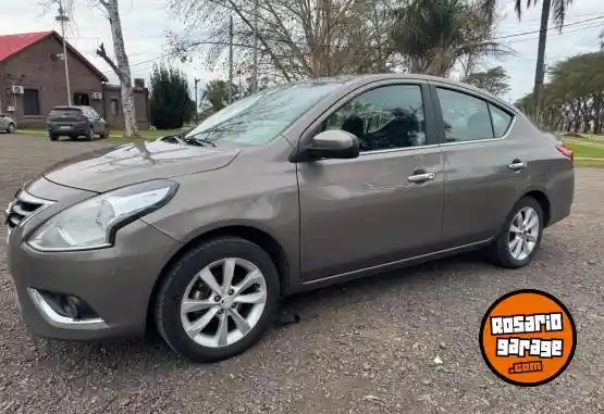 Nissan Versa 2019 - foto 1