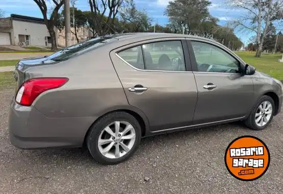 Nissan Versa  2019 - foto 3