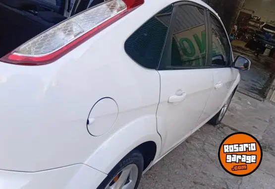 Ford Focus  2013 - foto 2