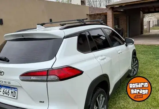 Toyota Corolla Cross  2022 - foto 1