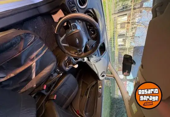 Ford Fiesta Se  2015 - foto 5