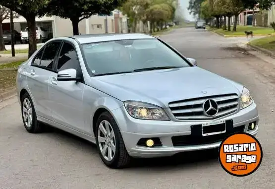 Mercedes-Benz C200  2010 - foto 1