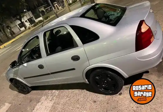 Chevrolet Corsa 2  2011 - foto 2