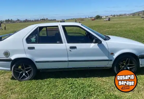 Renault 19  1995 - foto 2